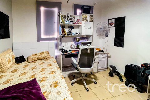 Купить таунхаус в Арабиан Ранчес, Дубай, ОАЭ 3 спальни, 238.3м2, № 733175 - фото 16