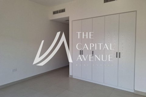 Villa uthyres i Al Shamkha, Abu Dhabi, UAE 5 sovrum, 749.91 kvm Nr. 737331 - fotografi 3