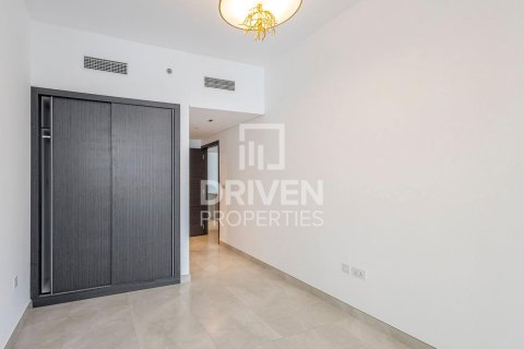 Business Bay, Dubai, UAE의 임대용 아파트 침실 2개, 145.39제곱미터 번호 757054 - 사진 9
