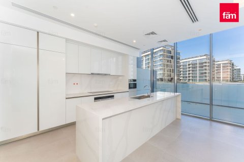 Apartament në Dubai, Emiratet e Bashkuara Arabe 4 dhoma gjumi, 466.4 m2. № 717607 - Foto 4