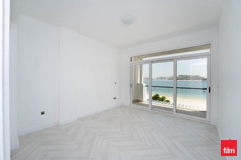 Villa in Palm Jumeirah, Dubai, UAE 5 bedrooms, 270.9 sq.m. № 717608 - photo 9