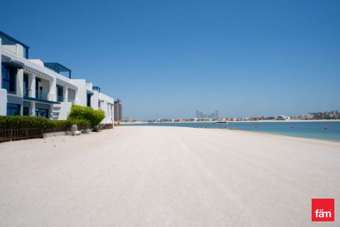 Villa in Palm Jumeirah, Dubai, VAE 5 slaapkamers, 270.9 vr.m. nr 717608
