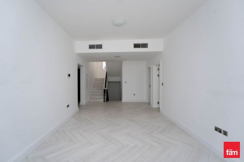 Villa in Palm Jumeirah, Dubai, UAE 5 bedrooms, 270.9 sq.m. № 717608 - photo 6