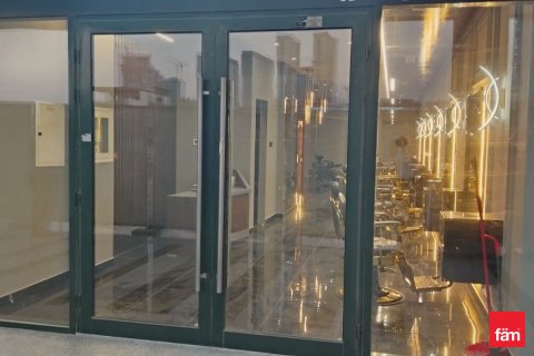 Shop til leje i Meydan, Dubai, UAE 65.3 kvm № 686122 - foto 5
