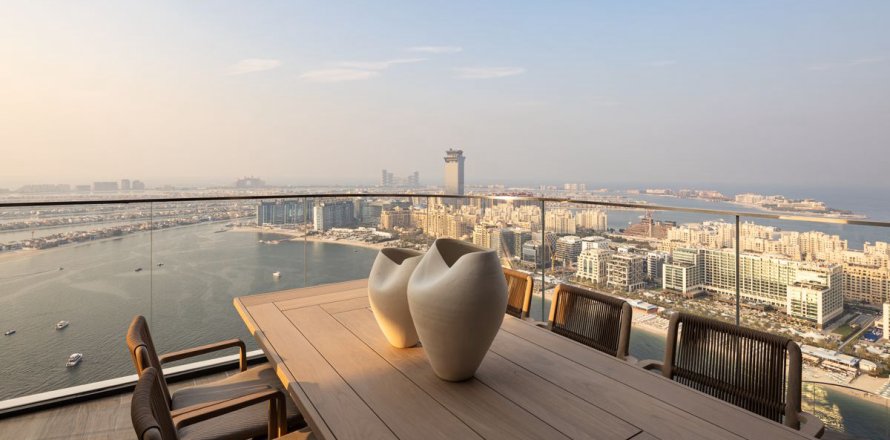 Lägenhet i Dubai Harbour, Dubai, UAE 4 sovrum, 365.4 kvm Nr. 686120