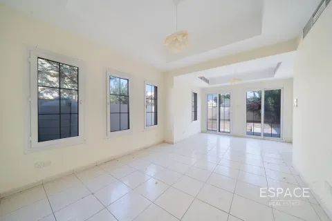 Vilă de vânzare în The Springs, Dubai, EAU 3 dormitoare, 209 mp. №660988 - poză 2