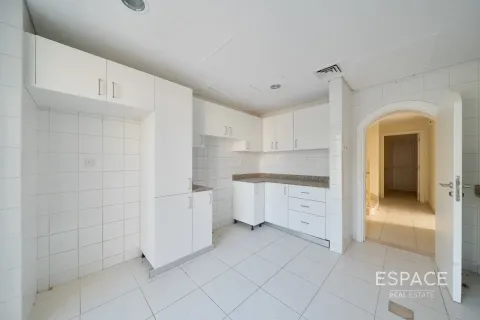 Vilă de vânzare în The Springs, Dubai, EAU 3 dormitoare, 209 mp. №660988 - poză 5