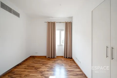 Vilă de vânzare în Meadows, Dubai, EAU 4 dormitoare, 337 mp. №660992 - poză 14