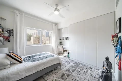 Vilă de vânzare în Meadows, Dubai, EAU 4 dormitoare, 353 mp.  №660987 - poză 13