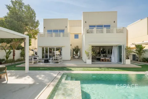 Vilă de vânzare în Meadows, Dubai, EAU 4 dormitoare, 353 mp.  №660987 - poză 1