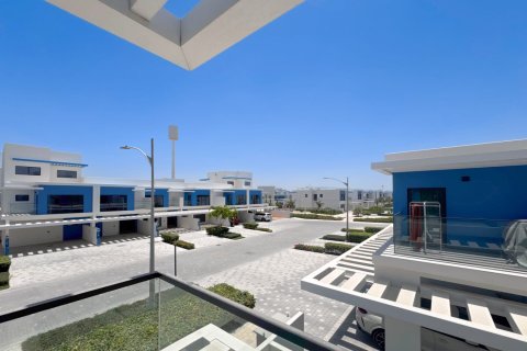 Casa urbana para arrendamento em Damac Lagoons, Dubai, EAU 5 quartos, 220 m2 № 715178 - foto 14