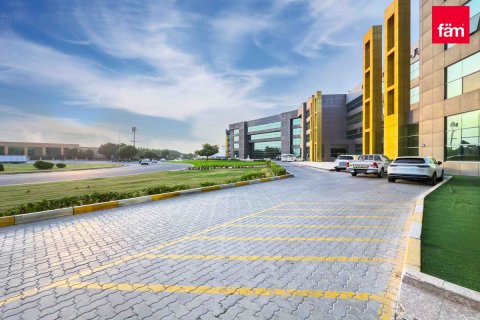 Dyqan në Dubai, Emiratet e Bashkuara Arabe 61.6 m2. № 638373 - Foto 10