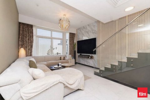 Vila u gradu Dubai, UAE 3 spavaće sobe, 174.8 m2 Br. 714337 - Slika 2