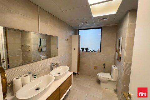Byt v Dubai, SAE 3 ložnice, 177.2 m² Č.: 629505 - fotografie 13