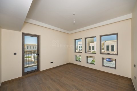 Damac Lagoons, Dubai, संयुक्त अरब अमीरात में विला, 5 बेडरूम, 228 वर्ग मीटर, संख्या 726943 - फ़ोटो 4