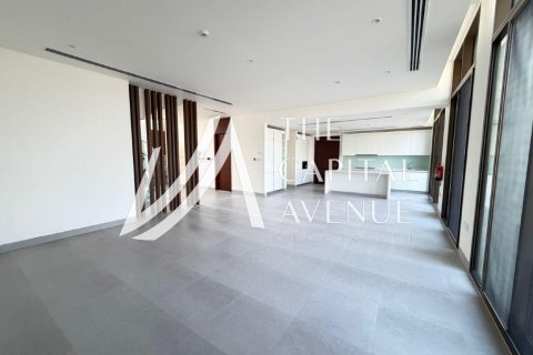 Villa in Abu Dhabi, VAE 4 slaapkamers, 741.92 vr.m. nr 737312