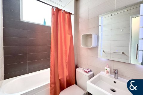 Adosado en alquiler en DAMAC Hills (Akoya by DAMAC), Dubai, EAU 3 dormitorios, 112 m2 № 685172 - foto 17