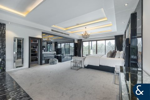 Vila di Jumeirah Golf Estates, Dubai, UAE 7 bilik tidur, 881 meter persegi № 685171 - foto 13