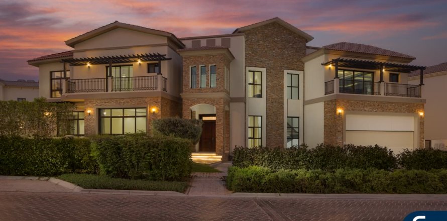 Vila di Jumeirah Golf Estates, Dubai, UAE 7 bilik tidur, 881 meter persegi № 685171