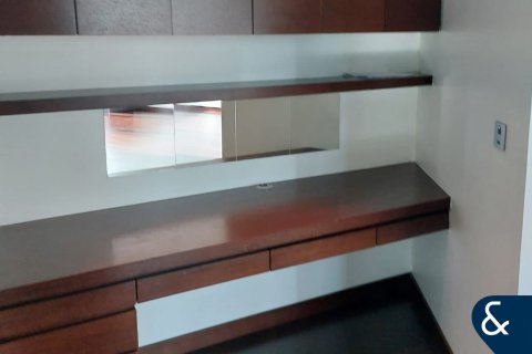 דירה להשכרה ב Downtown Dubai (Downtown Burj Dubai), Dubai, איחוד האמירויות  1 חדר שינה, 102 מ"ר, מספר 685175 - תמונה 6