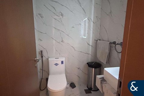 Apartamento en venta en Jumeirah Lake Towers, Dubai, EAU 2 dormitorios, 114 m2 № 670930 - foto 14