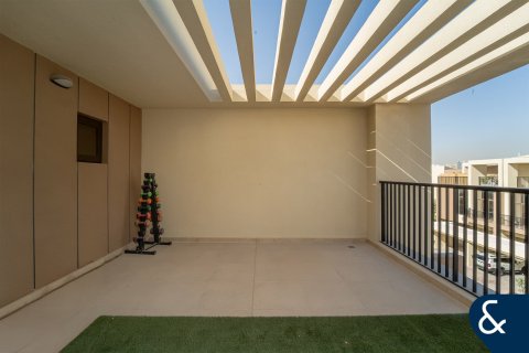Villa para venda em Dubai Sports City, Dubai, EAU 4 quartos, 389 m2 № 697584 - foto 19