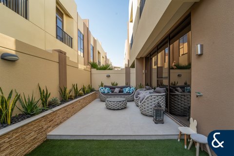 Villa para venda em Dubai Sports City, Dubai, EAU 4 quartos, 389 m2 № 697584 - foto 20