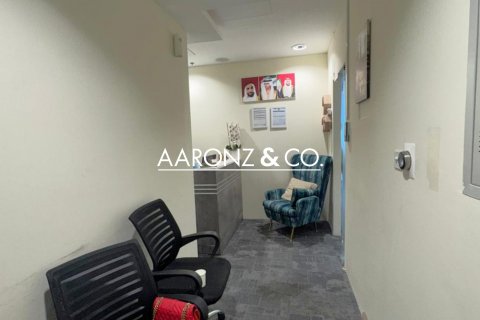 Zyrë në Business Bay, Dubai, Emiratet e Bashkuara Arabe 64.8 m2. № 636693 - Foto 7