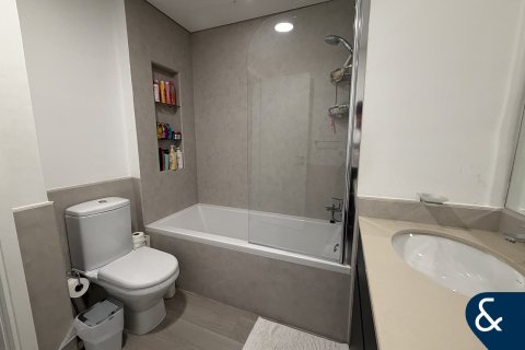 Huoneisto Town Square, Dubai, Arabiemiraatit 3 makuuhuonetta, 124 m2 № 697843 - kuva 12