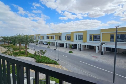 Villetta a schiera in vendita a Ras Al Khaimah, EAU 2 camere da letto, 181 mq. № 735097 - foto 19