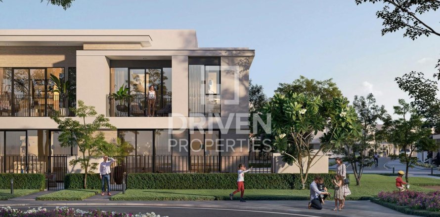 Dubai Investment Park、Dubai、UAEにあるヴィラ 4ベッドルーム、402.27 m2 No744392