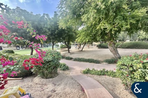 Vilë në Arabian Ranches, Dubai, Emiratet e Bashkuara Arabe 4 dhoma gjumi, 293 m2. № 688538 - Foto 13