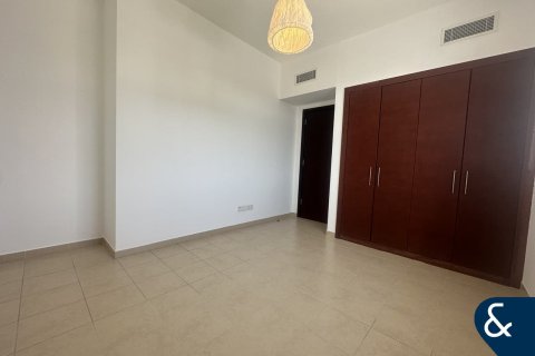 Villa in Arabian Ranches, Dubai, UAE 4 bedrooms, 293 sq.m. № 688538 - photo 6