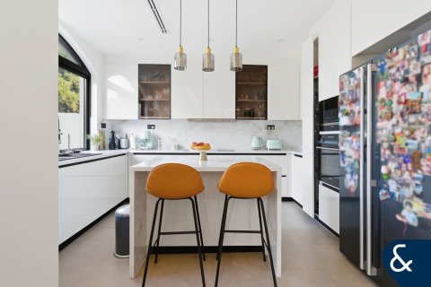 阿联酋 Dubai The Springs 待售 : 3 卧, 228 平方米 , 编号688536 - 照片 1