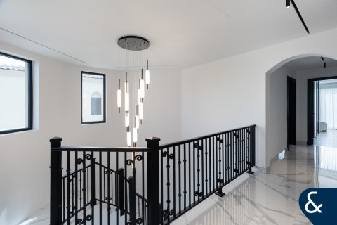 Villa in Arabian Ranches, Dubai, UAE 6 bedrooms, 429 sq.m. № 688541 - photo 8