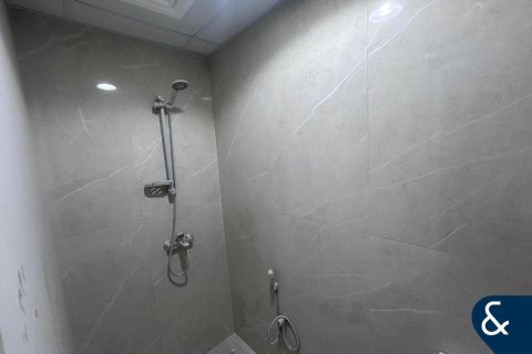 شقة للبيع في أبراج بحيرة جميرا، دبي، الإمارات العربية المتحدة 3 غرفة نوم ، 181 متر مربع ، رقم 688542 - صورة 23