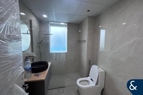 شقة للبيع في أبراج بحيرة جميرا، دبي، الإمارات العربية المتحدة 3 غرفة نوم ، 181 متر مربع ، رقم 688542 - صورة 16