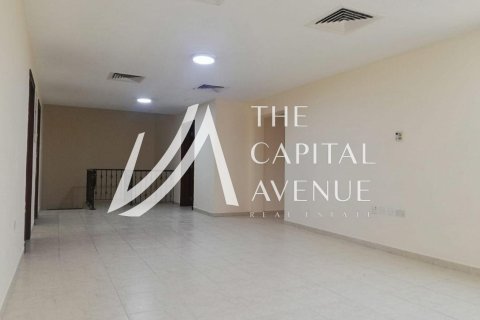 Вилла Абу-Даби, БАӘ-да 4 жатын бөлмелер, 248.79 м² № 737338 - фото 7