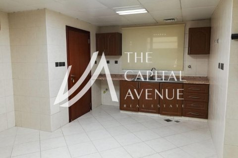 Вилла Абу-Даби, БАӘ-да 4 жатын бөлмелер, 248.79 м² № 737338 - фото 6