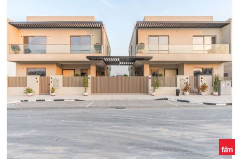 Villa Al Furjan, Dubaijā, AAE 4 istabas, 600 m2 Nr. 698856