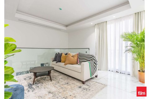Vila di Al Furjan, Dubai, UAE 4 bilik tidur, 600 meter persegi № 698856 - foto 11