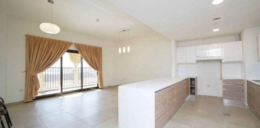 Huoneisto Dubai, Arabiemiraatit 3 makuuhuonetta, 167 m2 № 698858