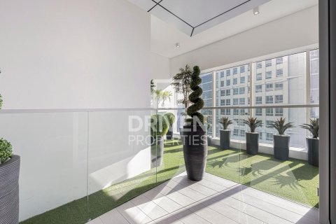 דירה למכירה ב Business Bay, Dubai, איחוד האמירויות 1 חדר, 40.69 מ"ר, מספר 743832 - תמונה 5