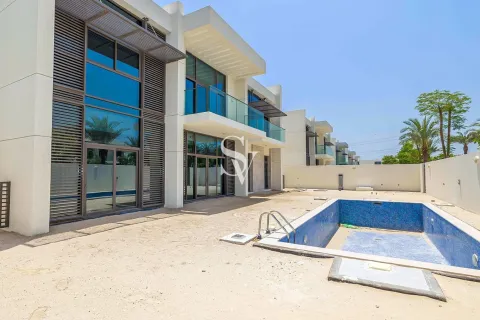 Vila u Mohammed Bin Rashid City, Dubai, UAE 5 spavaćih soba, 752 m2 Br. 702936 - fotografija 17