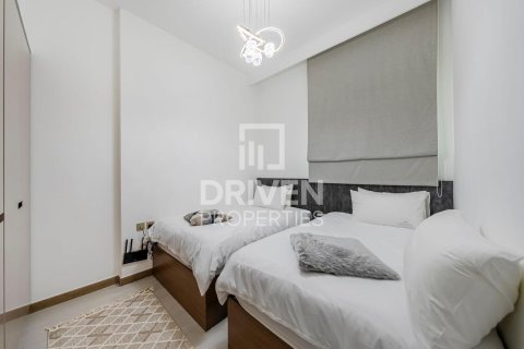 Apartament na sprzedaż w Business Bay, Dubai, ZEA 3 sypialnie, 176 mkw., nr 683703 - zdjęcie 8