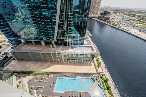 Apartament na sprzedaż w Business Bay, Dubai, ZEA 3 sypialnie, 176 mkw., nr 683703 - zdjęcie 23