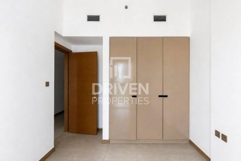 Business Bay, Dubai, UAE의 임대용 아파트 침실 3개, 176.52제곱미터 번호 745774 - 사진 8