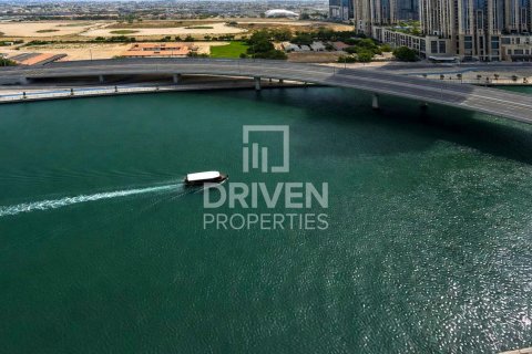 Business Bay, Dubai, UAE의 임대용 아파트 침실 3개, 176.52제곱미터 번호 745774 - 사진 28