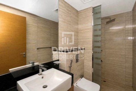 Business Bay, Dubai, UAE의 임대용 아파트 침실 3개, 176.52제곱미터 번호 745774 - 사진 19