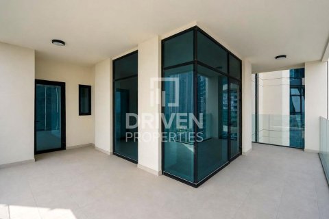 Business Bay, Dubai, UAE의 임대용 아파트 침실 3개, 176.52제곱미터 번호 745774 - 사진 24